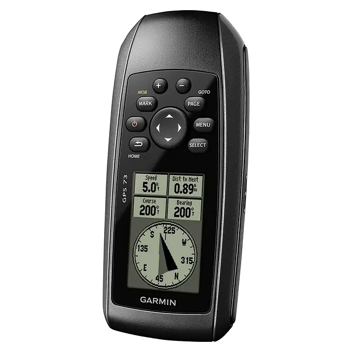 Garmin GPS Handgerät GPS 73 - L x B x H: 6,6 x 3 x 15,2 cm, Ausstattung: NMEA-Ausgang, Anschlüsse: USB - Nahaufnahme des Garmin GPS 73, einem Handnavigationsgerät, das Geschwindigkeit, Kurs und Peilung auf einem klaren Display anzeigt.