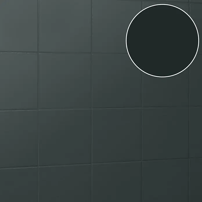 SCHÖNER WOHNEN-Farbe Pep up Renovierfarbe für Wand- & Bodenfliesen - Anthrazit, Glänzend, 1 l, Wasserbasiert - Nahaufnahme der Anthrazitgrauen Wandfliesen mit präzisen Fugenlinien, die ein modernes und elegantes Badezimmerdesign akzentuieren.