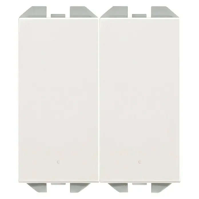 Simon 270 Conmutador doble - Blanco, Colocar, Plástico, 10 A - Dos módulos de interruptor blancos, perfectos para un diseño de interiores moderno. Líneas limpias y un diseño sencillo se integran.