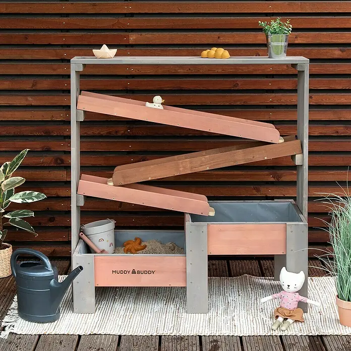 Muddy Buddy Wasserbahn Aqua Tower - Holz, Puderrosa - Der Muddy Buddy Wasserspieltisch mit Ablaufrinnen für stundenlangen Spielspaß im Freien. Perfekt für Garten und Terrasse.