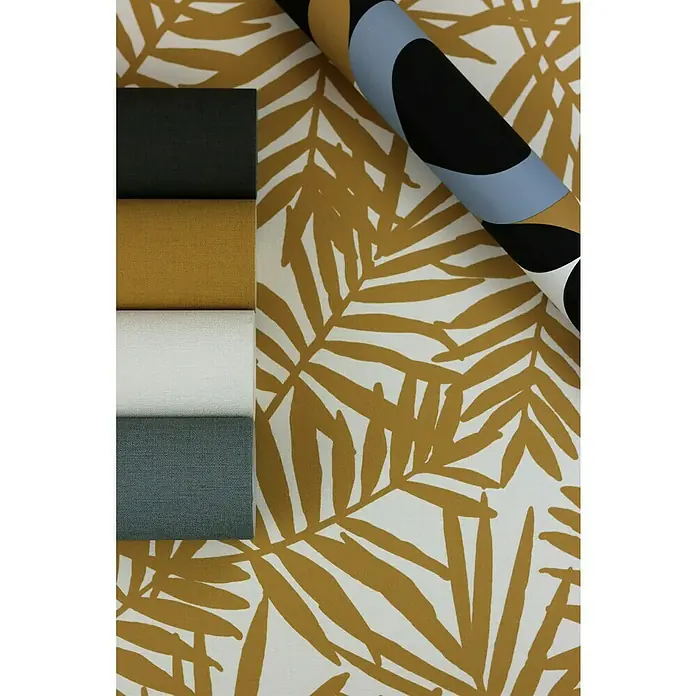 Rasch Salsa Vliestapete Textilstruktur - Altweiß, Uni, 10,05 x 0,53 m - Nahaufnahme von Stoffmustern in verschiedenen Farben und einem Musterdesign, das für Dekorations- oder Bekleidungsprojekte geeignet ist.