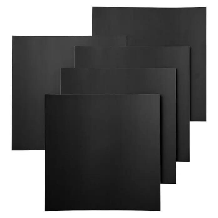 Cricut Aufkleber Smart Paper Sticker Cardstock - 10 Stk., Schwarz, 33 x 33 cm - Schwarze Gummiplatten überlappen sich und bieten vielseitigen Schutz vor Beschädigungen und Vibrationen. Perfekt für verschiedene Anwendungen!