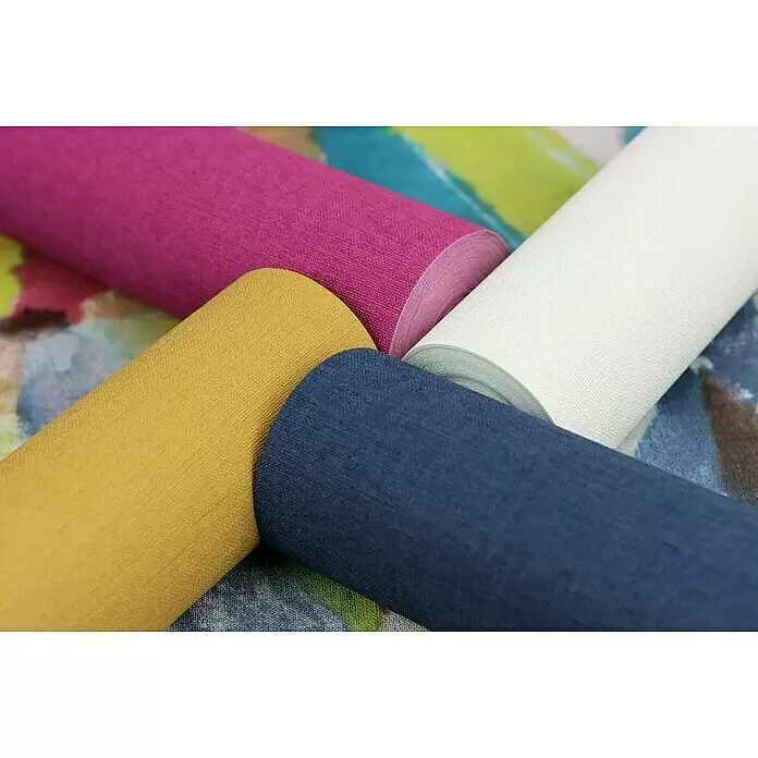 Rasch Salsa Vliestapete - Dunkelblau, Uni, 10,05 x 0,53 m - Vier Rollen strukturierter Tapete in Pink, Gelb, Blau und Cremeweiß, auf bunt gemustertem Untergrund.