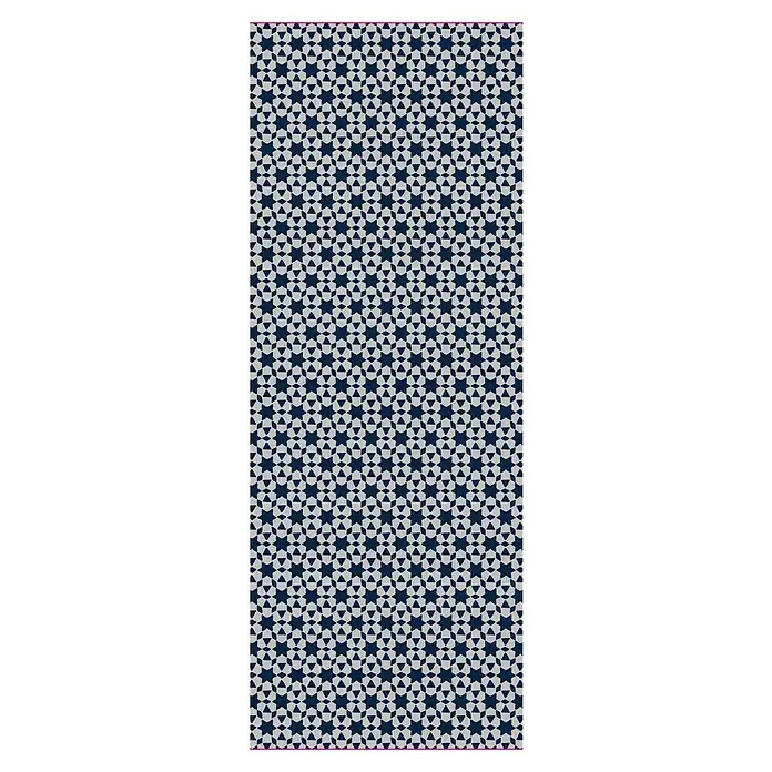 Cricut Joy Papier Deluxe Paper - 10 Stk., Moroccan, 30 x 11,5 cm, Cricut Schneideplotter - Dieses Bild zeigt ein blau-weißes Stoffmuster mit geometrischen Sternen und Dreiecken, ideal für dekorative Zwecke.