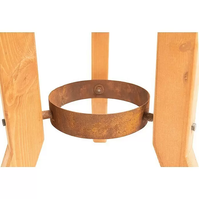 RedFire Feuerschale Woody - Durchmesser: 60 cm, Stahl - Nahaufnahme eines rustikalen Holzständers mit einem verwitterten, rostigen Metallring, ideal für Topf oder Fass.