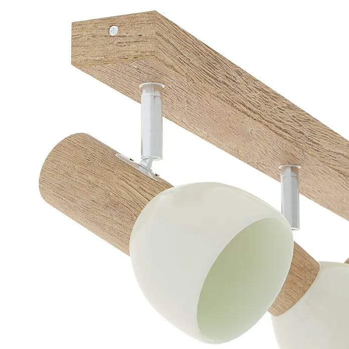 Spotlight Deckenstrahler Svenda - 180 W, L x B x H: 52 x 9 x 18 cm, Eiche, E27 - Nahaufnahme einer stilvollen Deckenleuchte mit Holzdetails und weißen Lampenschirmen vor schwarzem Hintergrund.