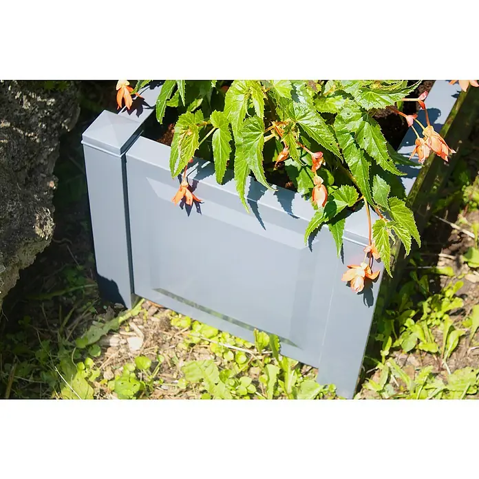 KHW Pflanzkasten - Außenmaß (L x B x H): 100 x 43 x 41 cm, Kunststoff, Grau - Der graue Pflanzkasten aus Metall mit Blumen ist ein echter Hingucker im Garten. Die klaren Linien und die schlichte Eleganz passen perfekt.