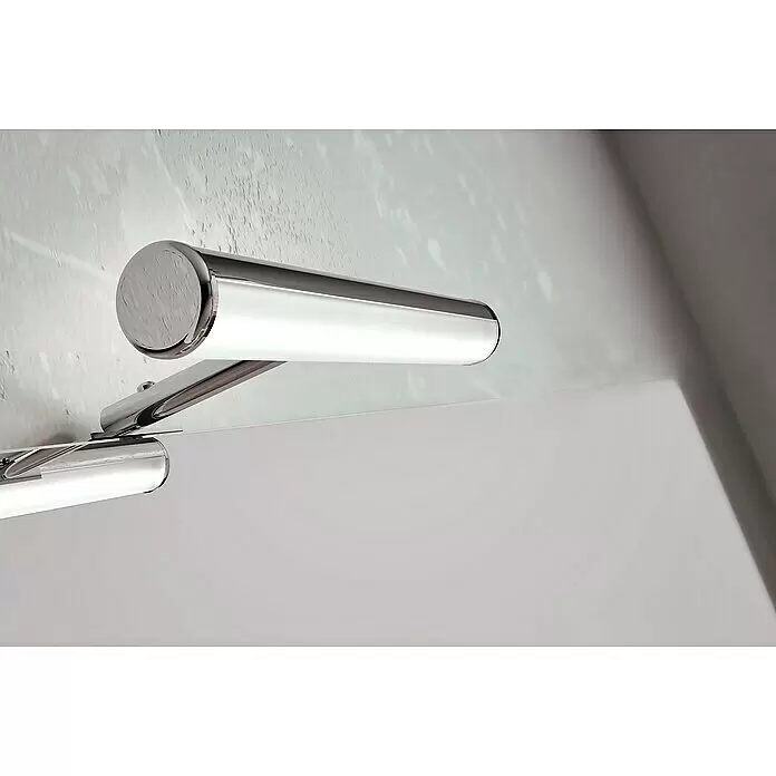 Riva Badmöbel-Set Elegance - Gesamtbreite Badmöbel: 45,2 cm, Schwarz - Zylindrische Chromleuchte an einer Wand über einer Oberfläche montiert, nach unten strahlend.