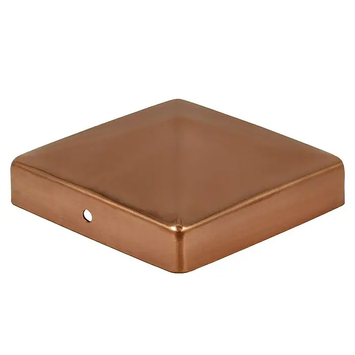T & J Pfostenkappe Metall9 x 9 cm, Stahl, Kupfer, Rechteckig - Ein quadratischer Pfostenhut aus Kupfer, ideal für den Schutz und die Verschönerung von Zaunpfosten. Robust und wetterbeständig für eine lange Lebensdauer.