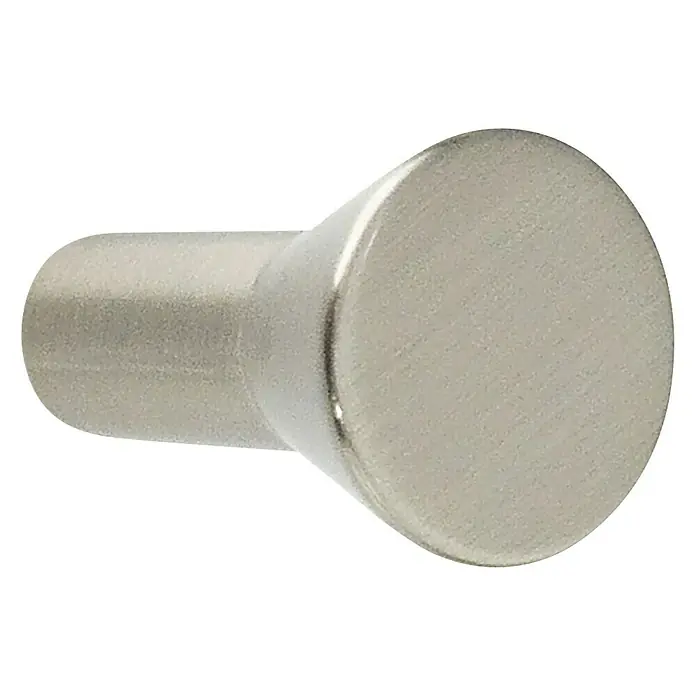 Siro Möbelknopf - Typ Möbelgriff: Knopf, Ø x L: 15 x 24 mm, Stahl, Silber - Nahaufnahme eines silberfarbenen Schrankknopfs, der sich ideal für die Aufwertung von Möbeln oder Schubladen eignet.