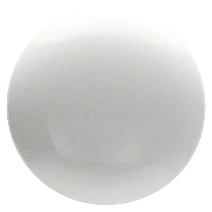 Siro Möbelknopf - Typ Möbelgriff: Knopf, Ø x H: 31 x 28 mm, Porzellan, Weiß - Nahaufnahme einer glänzenden, runden, weißen Oberfläche, die das Licht reflektiert und eine makellose Reinheit und Klarheit ausstrahlt.