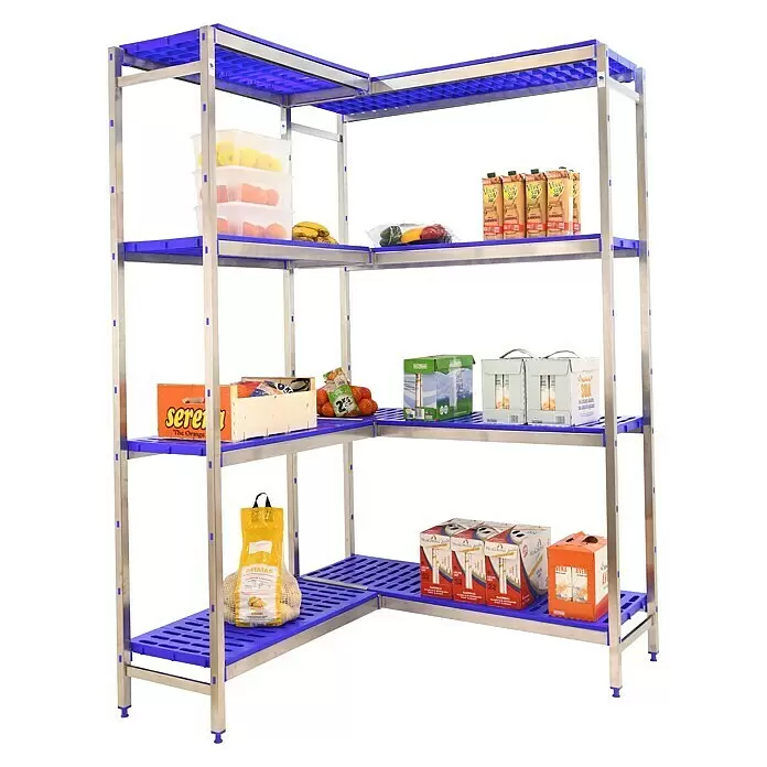Simonrack Simoninox Abschlussregal - H x B x T: 160 x 136 x 50 cm, Traglast pro Boden: 180 kg, Anzahl Böden: 4 Stk., Stecken, Material Boden: Kunststoff - Eckregal aus lila Kunststoff und silbernem Metall, mit verschiedenen Lebensmitteln bestückt.