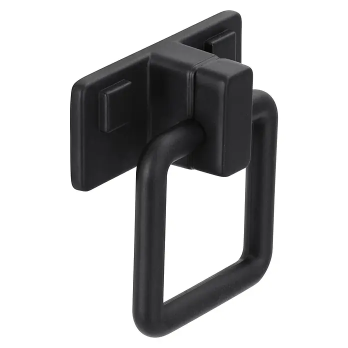 Siro Türklopfer - L x B x H: 51 x 50 x 20 mm, Stahl - Nahaufnahme eines mattschwarzen Möbelgriffs mit rechteckiger Zugschlaufe und Montageplatte.