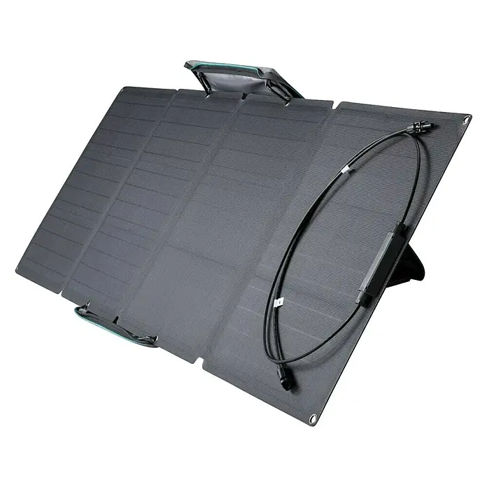 EcoFlow Panel solar Plegable - L x An x Al: 178,5 x 42 x 2,5 cm, 110 W - La imagen muestra un panel solar portátil, ideal para aventuras al aire libre y soluciones de energía sin conexión a la red.