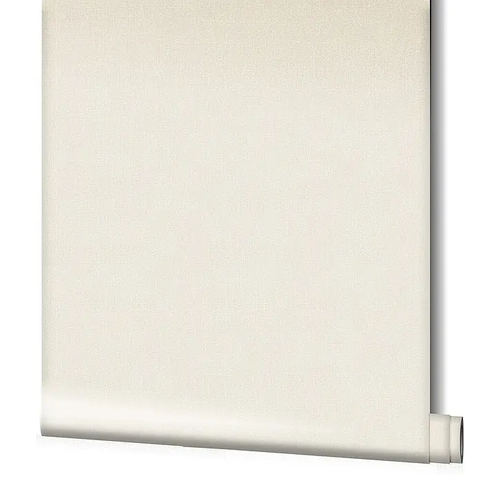 Marburg Kids' Walls Vliestapete - Hellbeige, Uni, 10,05 x 0,53 m - Nahaufnahme einer Rolle elfenbeinfarbener Tapete mit leichter Textur und sanftem Schattenwurf, ideal für elegante Wandgestaltungen.