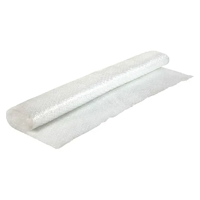 Floraworld Luftpolsterisolierfolie Classic - 5 x 2 m, Transparent - Nahaufnahme einer Rolle Luftpolsterfolie, ideal für den Schutz zerbrechlicher Gegenstände beim Versand oder Umzug.