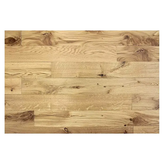 Wodewa Holzriemchen 1000 Eiche rustikal - 1.000 x 100 mm, Stärke: 3 mm - 6 mm, Selbsklebend, UV-geölt - Abbildung von verlegten Holzbodenfliesen mit ausgeprägter Maserung, die eine warme und natürliche Ästhetik vermitteln.