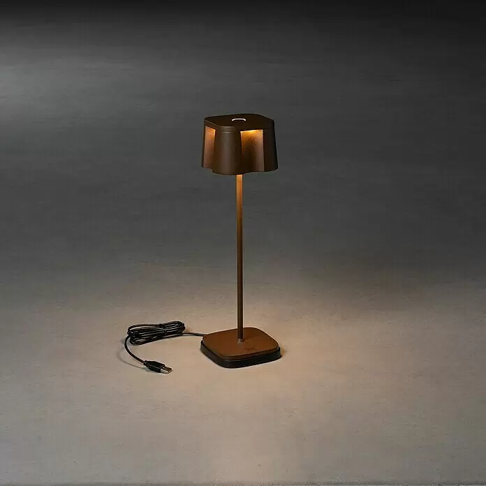 Konstsmide Akku-Tischleuchte Nice - 2,5 W, L x B x H: 10 x 10 x 36 cm, Rost, Warmweiß - Stimmungsaufnahme
