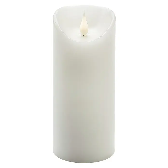 Konstsmide LED-Echtwachskerze - Ø x H: 7,5 x 17,5 cm, Weiß - Nahaufnahme einer dekorativen, säulenförmigen LED-Kerze mit warmweißem Flackereffekt, ideal für stimmungsvolle Beleuchtung im Innenbereich.