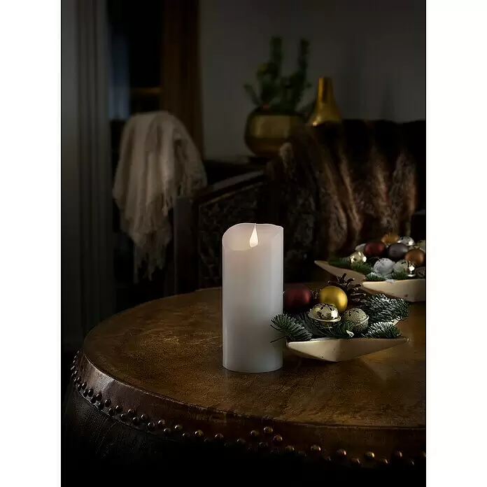 Konstsmide LED-Echtwachskerze - Ø x H: 7,5 x 17,5 cm, Weiß - Stimmungsaufnahme