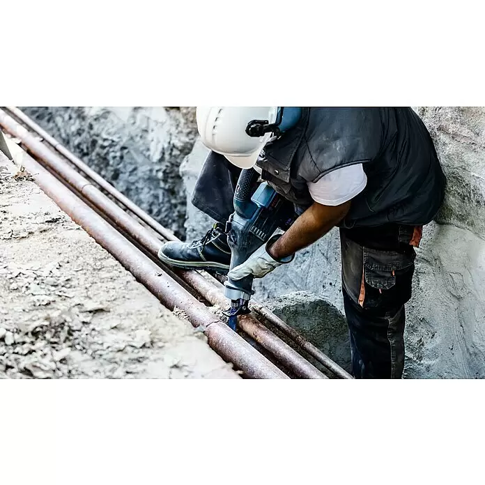 Bosch Expert Säbelsägeblatt Thin Tough Metal S1022EHM - Länge: 200 mm, Inox/Edelstahl - Anwendungsbeispiel