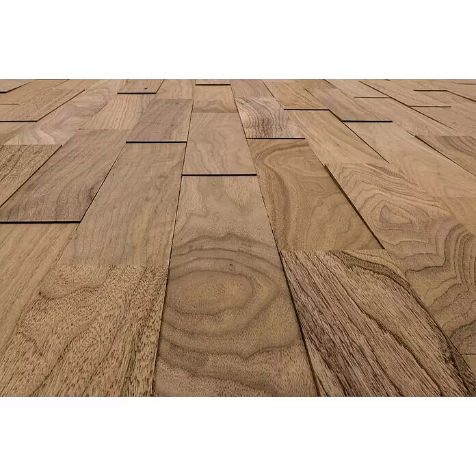Wodewa Holzriemchen 400 Nussbaum - 400 x 80 mm, Stärke: 2 mm - 6 mm, 32 Stk., 1 m², Verklebung, Unbehandelt - Texturierte Holzpaneele in verschiedenen Brauntönen, versetzt angeordnet, bilden eine dekorative Oberfläche.