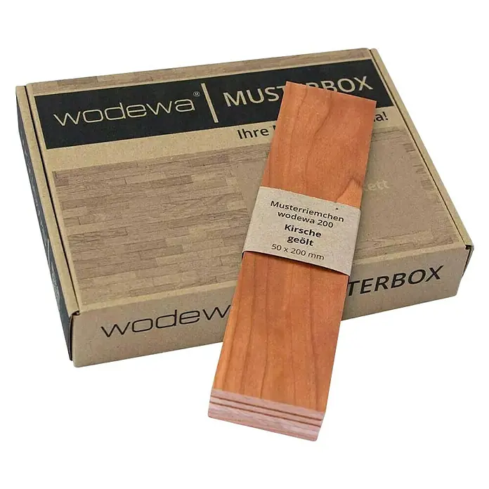 Wodewa Echtholzriemchenmuster 200 Kirsche - 200 x 50 x 2 mm, 6 Stk. - Musterbox von Wodewa mit Kirschholz-Musterriemchen, geölt, 50x200 mm. Perfekt zur Auswahl der passenden Holzverkleidung.