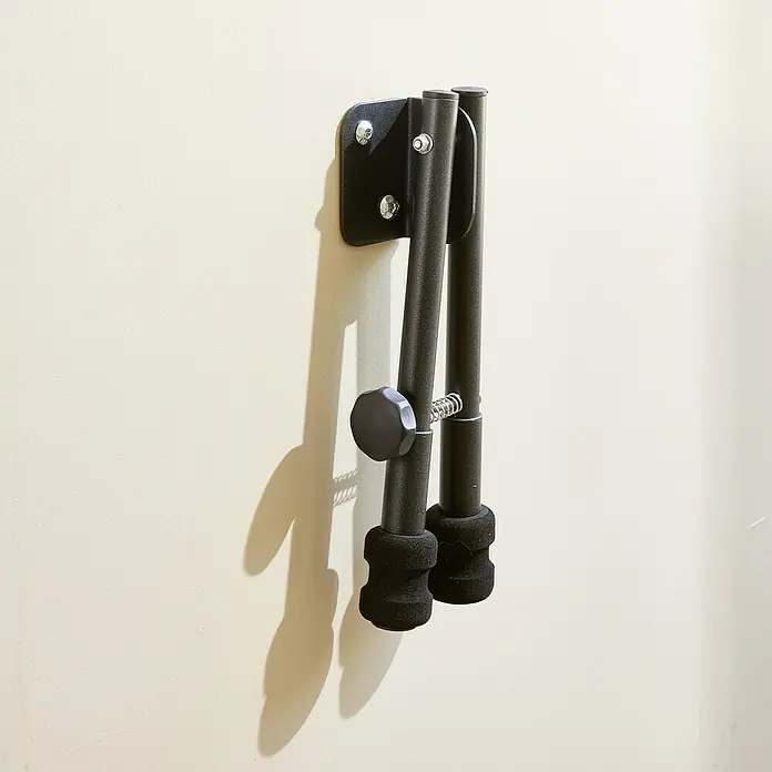 Mottez Fahrrad-Wandhaken - Stahl, Schwarz - Wandmontierte Langhantelablage zur sicheren Aufbewahrung von Fitnessgeräten. Robustes Design mit Polsterung zum Schutz der Hantel.