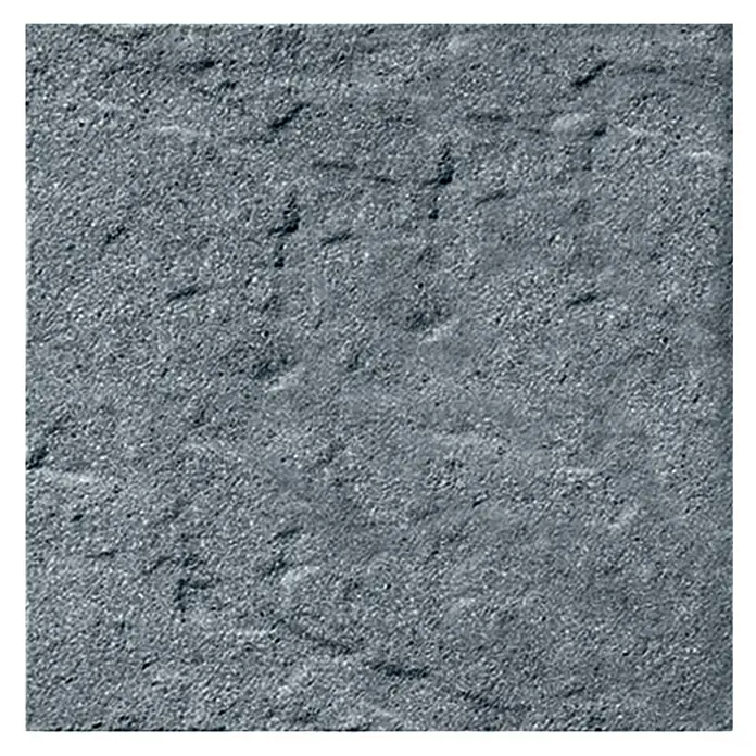Terrassenplatte Rustica - 40 x 40 x 4 cm, Titanio, Beton - Nahaufnahme von grauem Pflasterstein, ideal für Hintergründe und Texturen, die Tiefe und Robustheit vermitteln.\n