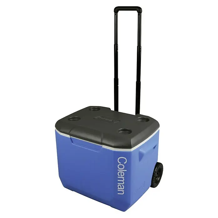 Coleman Nevera de camping 60QT - L x An x Al: 44 x 57 x 45 cm, Azul, 56 l, Ruedas - Nevera azul Coleman con asa extensible y ruedas para facilitar el transporte.