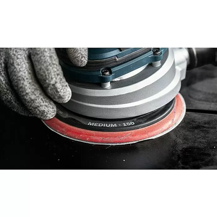 Bosch Expert Stützteller Multihole - 125 mm, Gelocht, Passend für: Exzenterschleifer - Anwendungsbeispiel