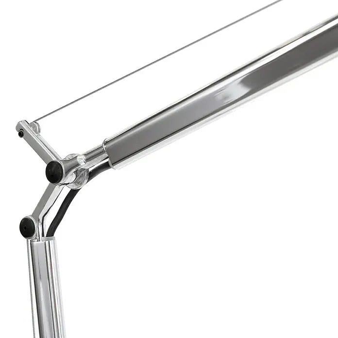 Artemide Tischleuchte Tolomeo - 77 W, Silber, Silber, E27 - Nahaufnahme einer modernen, silbernen Schreibtischlampe, die ein schlankes Design und hochwertige Verarbeitung zeigt. Ideal für Büro und Zuhause.