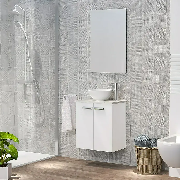 Artysan Conjunto de mueble de baño Zen - Blanco, 3 pzs. - Elegante interior de baño con un tocador flotante en blanco, un espejo elegante y una ducha moderna.