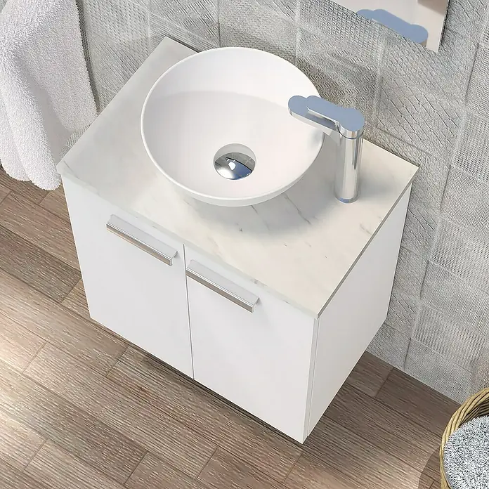 Artysan Conjunto de mueble de baño Zen - Blanco, 3 pzs. - Elegante lavabo de baño con grifo moderno sobre un mueble de baño blanco con encimera de mármol.