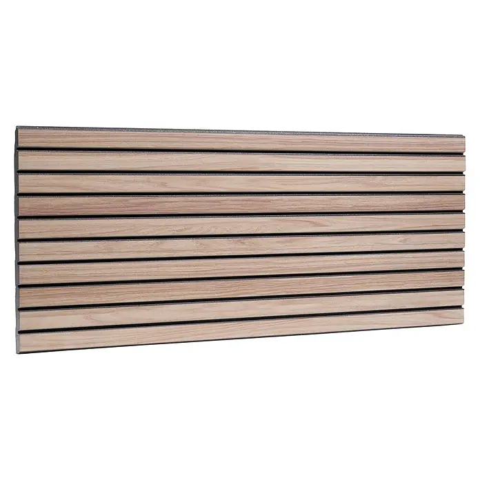 Panel de pared Linari - 120 x 50 cm, 2 ud. - Primer plano de un panel de pared con chapa de madera clara y detalles en negro, ideal para diseño interior moderno y optimización acústica.