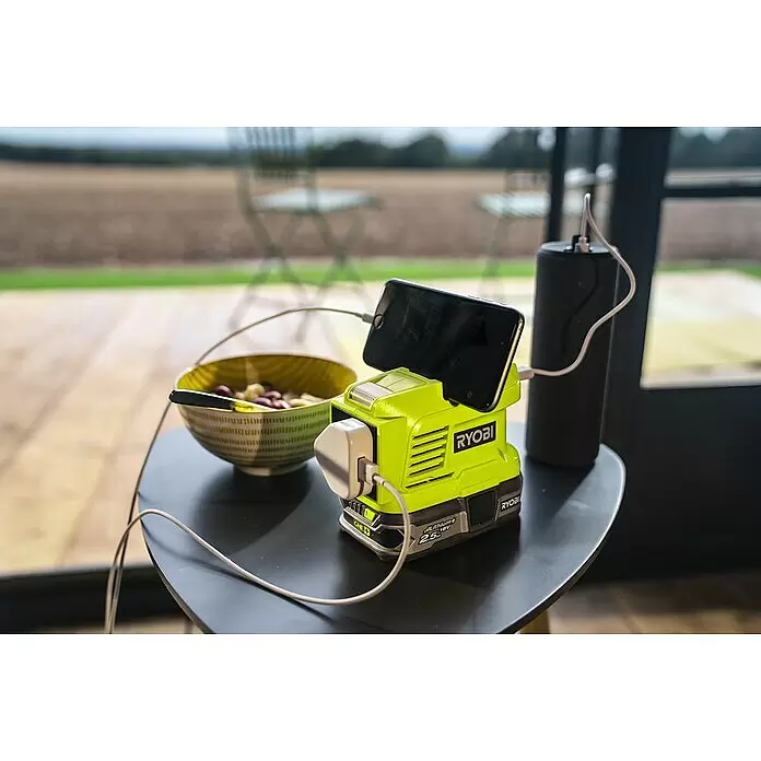 Ryobi ONE+ Wechselrichter RY18BI150A-0 - 18 V, Ohne Akku, 150 W - Stimmungsaufnahme