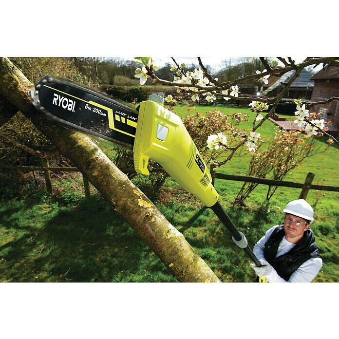 Ryobi Elektro-Hochentaster RPP750S750 W, Arbeitshöhe: 4 m Use Shot