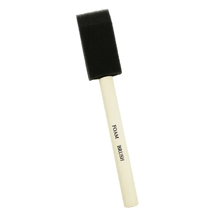 F18 Schaumpinsel - Breite: 25 mm - Schaumpinsel mit schwarzem Schwammkopf und beigem Griff mit dem Aufdruck "Foam Brush".
