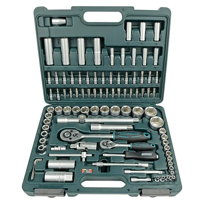 Brüder Mannesmann Steckschlüssel-Set Green Line - 94 -tlg., Antriebsgröße: ¼″ - Ein grüner Werkzeugkoffer von Mannesmann, gefüllt mit einer Vielzahl von Steckschlüsseln, Bits und Ratschen für verschiedene Reparaturarbeiten.