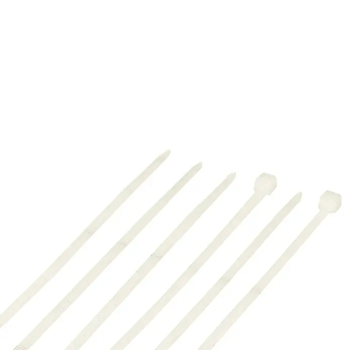 Bridas para cables - An x L: 25 x 150 mm, Plástico, Blanco - Primer plano de varias bridas blancas, utilizadas para aplicaciones versátiles de agrupación y fijación.