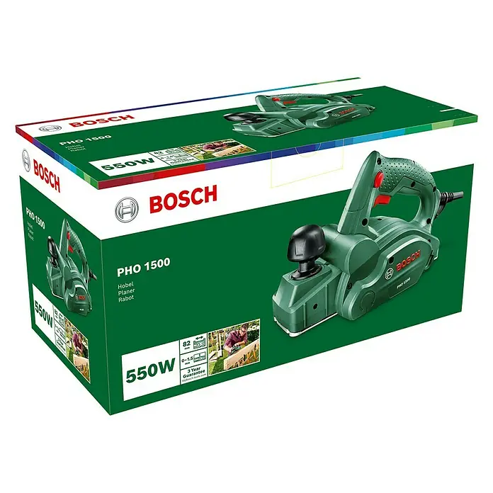 Bosch Handhobel PHO 1500 - 550 W, Hobeltiefe: 0 mm - 1,5 mm, 19.500 U/min - Abbildung einer grünen Bosch PHO 1500 Hobelmaschine in ihrer Produktverpackung, die die wichtigsten Daten zeigt.