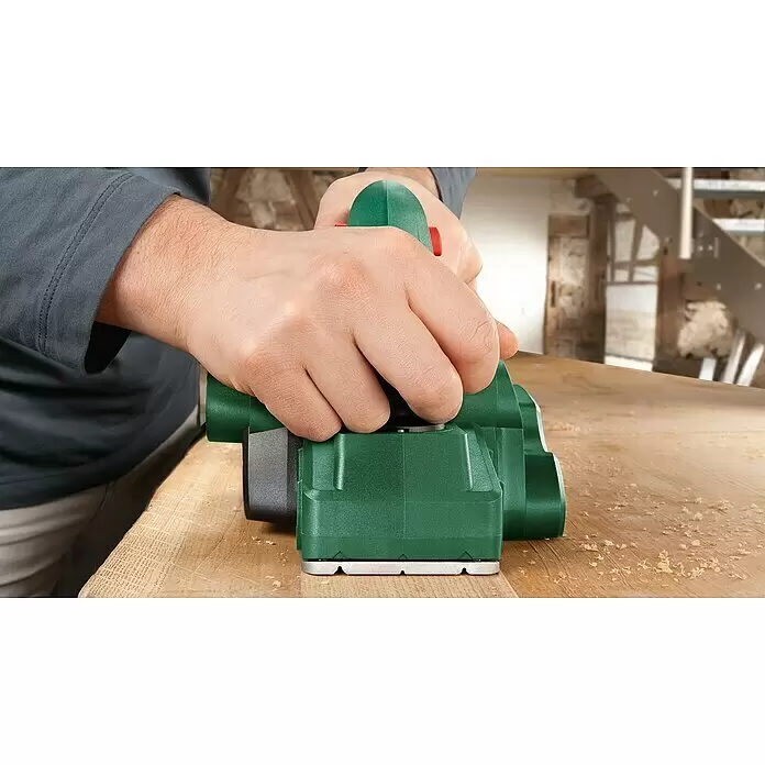 Bosch Handhobel PHO 1500 - 550 W, Hobeltiefe: 0 mm - 1,5 mm, 19.500 U/min - Anwendungsbeispiel