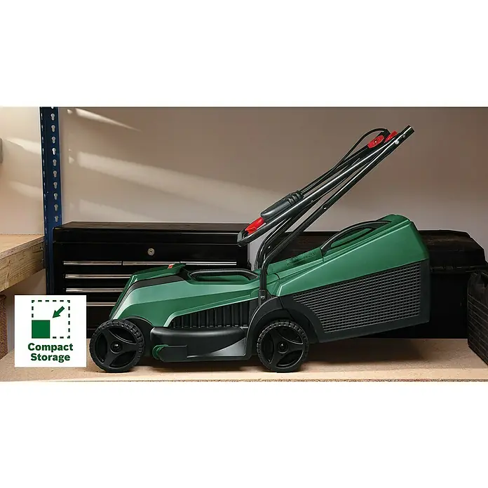 Bosch Power for All 18V Akku-Rasenmäher EasyMower 18V-32-200 - 18 V, Ohne Akku, Schnittbreite: 32 cm - Die grüne Bosch-Rasenmäher ist für die kompakte Lagerung zusammengeklappt und befindet sich auf einem Regal.