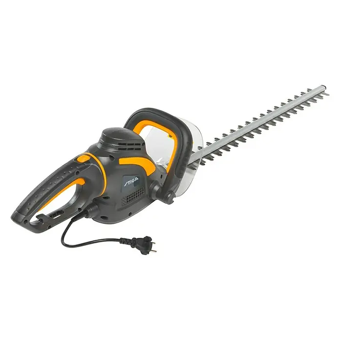 Stiga Elektro-Heckenschere HT 106c - 600 W, Schnittlänge: 55 cm - Das Bild zeigt eine Stiga Elektro-Heckenschere in Schwarz und Gelb mit einem langen Schwert. Ideal für den Gartenschnitt.