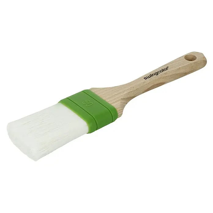 swingcolor Premium Abbeiz-Flachpinsel - Breite Borsten: 50 mm, Nylonfasern, Naturholz - Pinsel von Swingcolor, mit hellem Holzgriff und grüner Halterung, ideal für präzise Farbaufträge und professionelle Malerarbeiten.