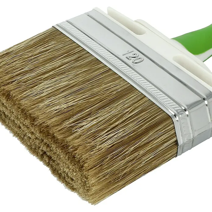 swingcolor Komfort Flächenstreicher Lasur Ergo - Breite Borsten: 120 mm, Hollestermischung, Kunststoff - Detailaufnahme eines 120 mm breiten Flächenstreichers mit hellbraunen Borsten, ideal für gleichmäßiges Auftragen von Farbe auf großen Flächen.