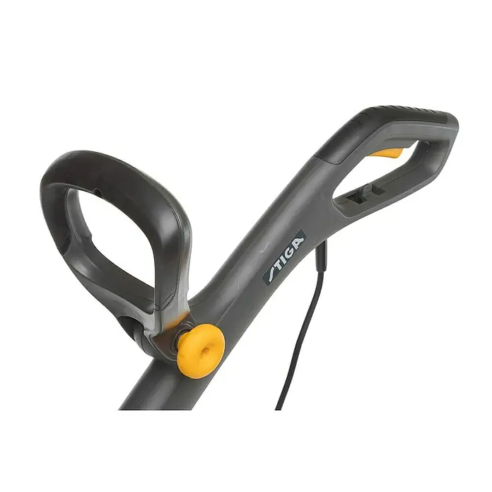Stiga Elektro-Rasentrimmer GT 104c - 350 W, Schnittbreite Faden: 24 cm - Nahaufnahme eines STIGA Heckenscheren-Griffs mit Bedienelementen in Gelb und Schwarz.