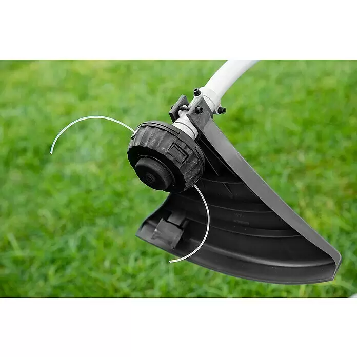 Stiga Benzin-Motorsense GT 330 A - 700 W, Schnittbreite Faden: 38 cm - Schwarzer Fadentrimmerkopf mit weißem Faden und grauem Schutz, an einem weißen Schaft.