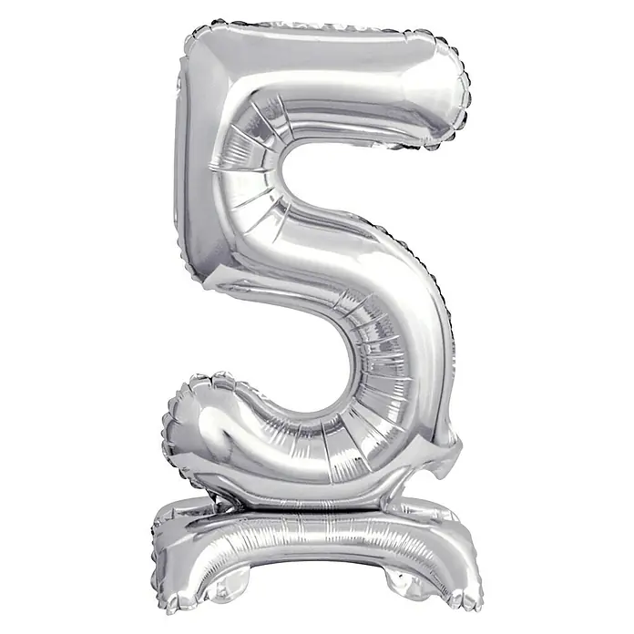 Luftballon Zahl1 Stk., Motiv: 5, Silber, 38 cm - Nahaufnahme eines glänzenden, silberfarbenen Folienballons in Form der Zahl Fünf, der auf einem Ständer steht. Ideal für Geburtstage!