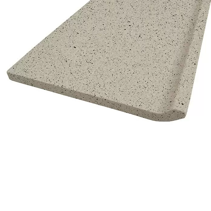 Sockelfliese Cefalu Hohlkehle - 10 x 20 cm, Grau, Matt - Helle graue gesprenkelte Arbeitsplatte mit abgerundeter Kante.